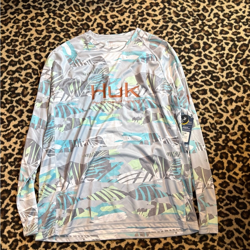NWT HUK FISHING Tropicamo Pursuit long sleeve shirt